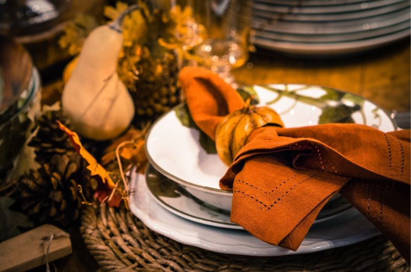 Thanksgiving festive decoration and table design